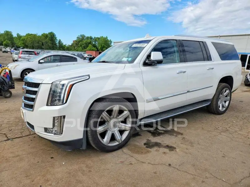 2017 Cadillac ESCALADE photo
