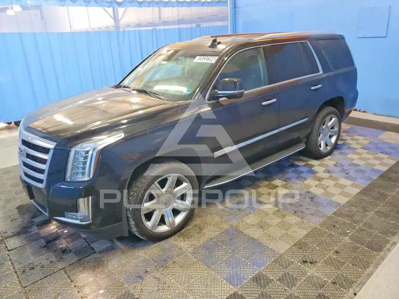 2017 Cadillac ESCALADE фото