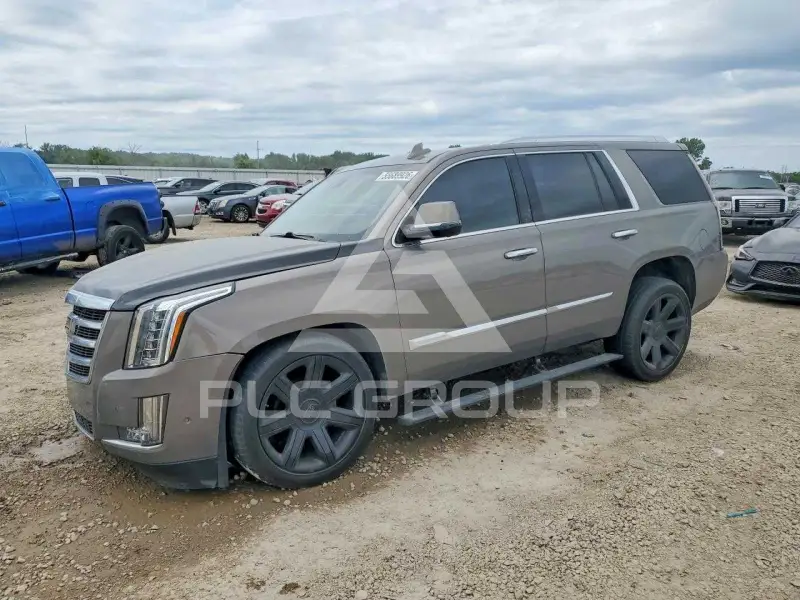 2017 Cadillac ESCALADE фото