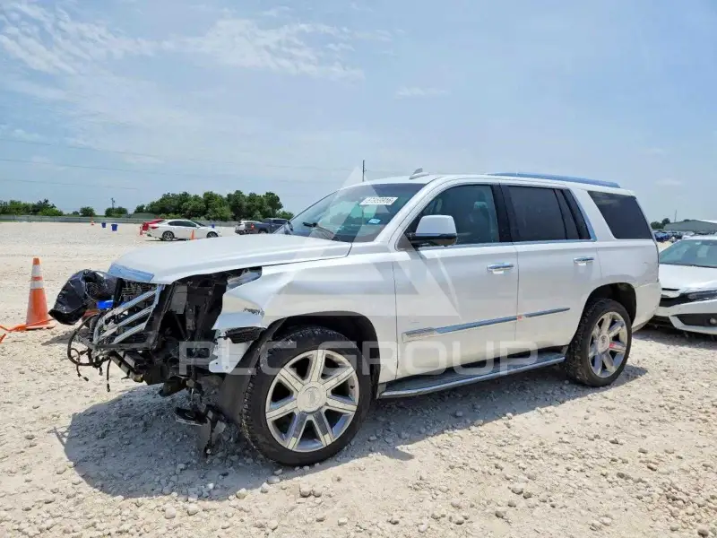 2017 Cadillac ESCALADE фото