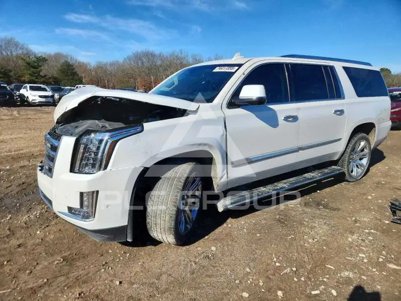2017 Cadillac ESCALADE фото