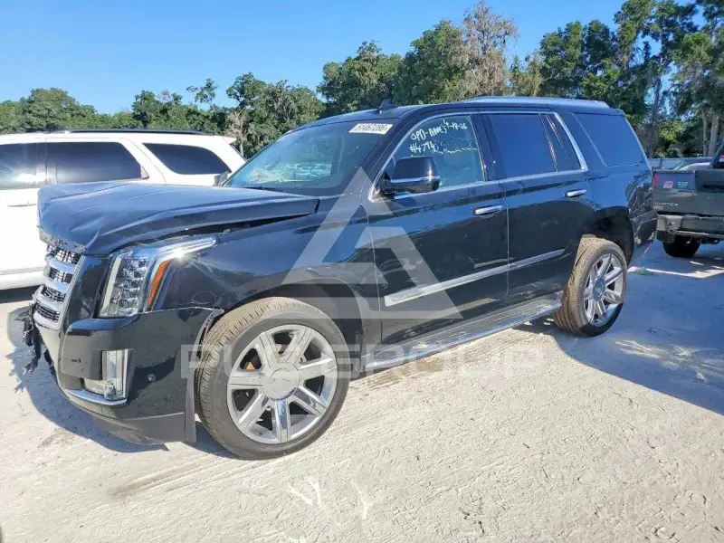2017 Cadillac ESCALADE photo