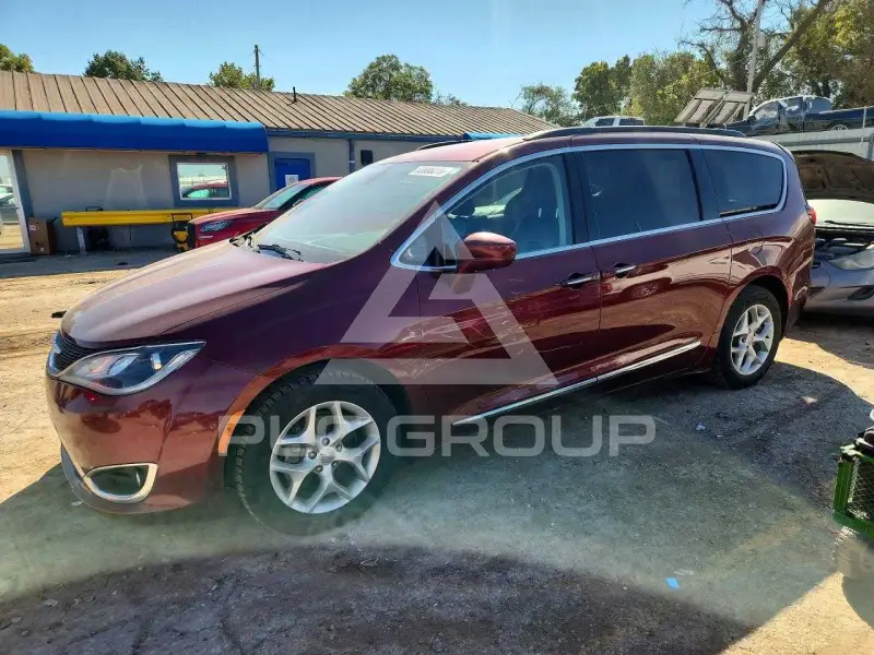 2017 Chrysler PACIFICA фото