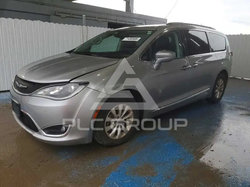2017 Chrysler PACIFICA фото