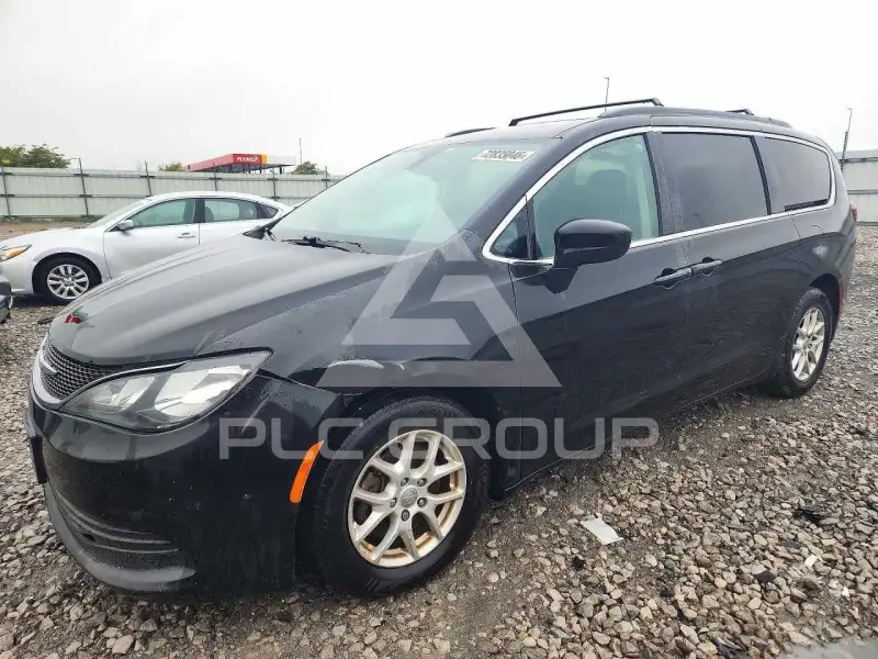2017 Chrysler PACIFICA photo