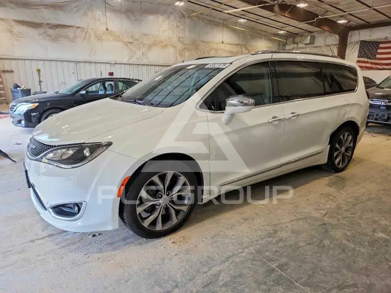 2017 Chrysler PACIFICA фото