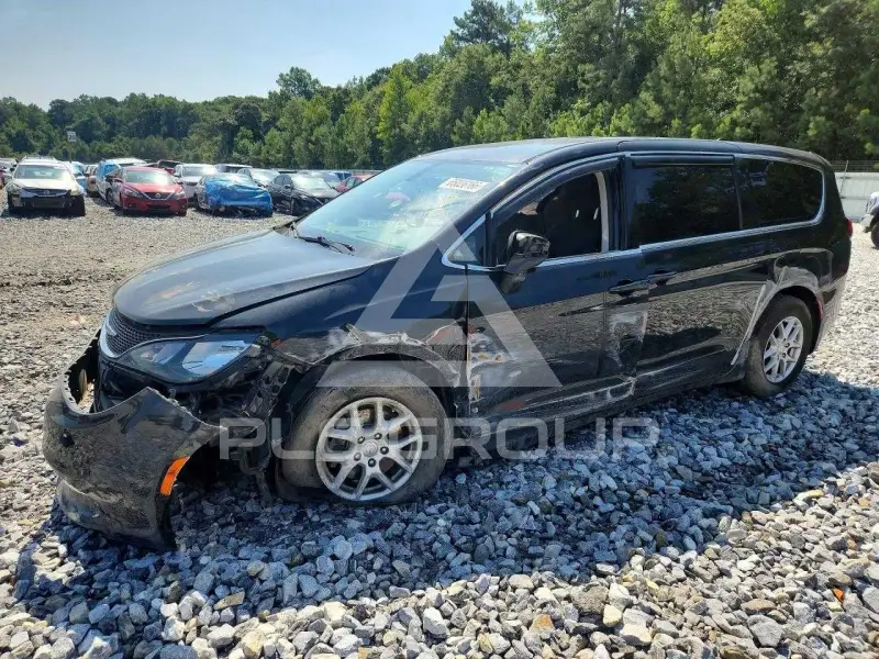 2017 Chrysler PACIFICA photo