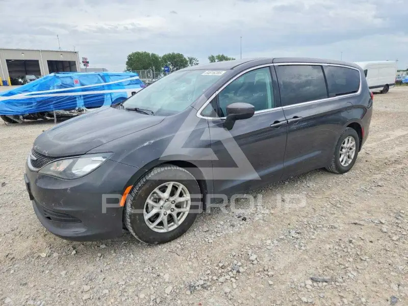 2017 Chrysler PACIFICA photo