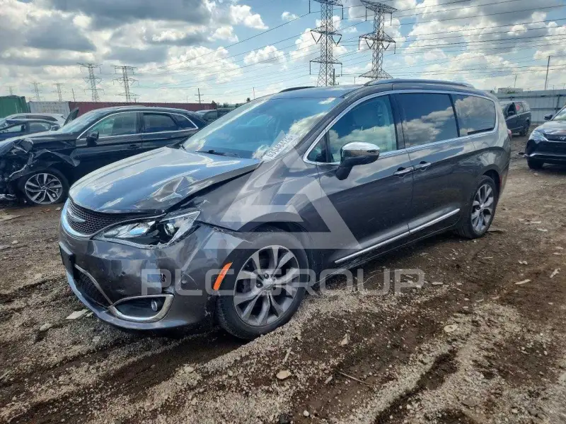 2017 Chrysler PACIFICA фото