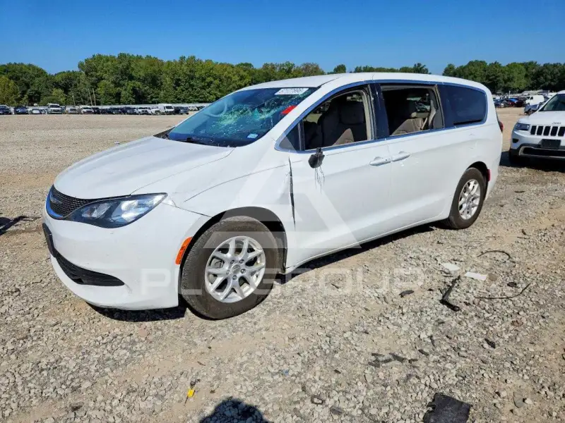 2017 Chrysler PACIFICA photo