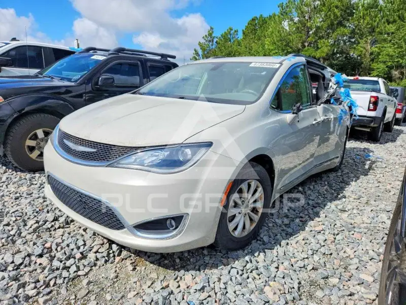 2017 Chrysler PACIFICA фото