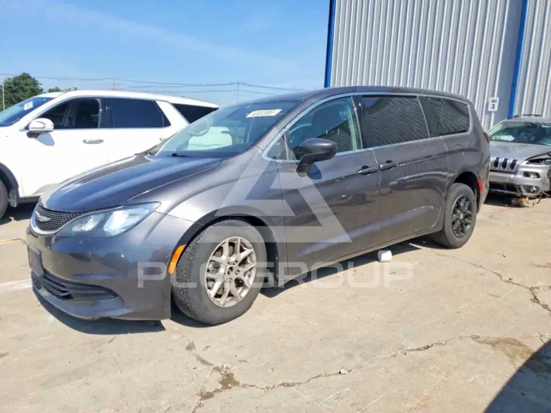 2017 Chrysler PACIFICA photo