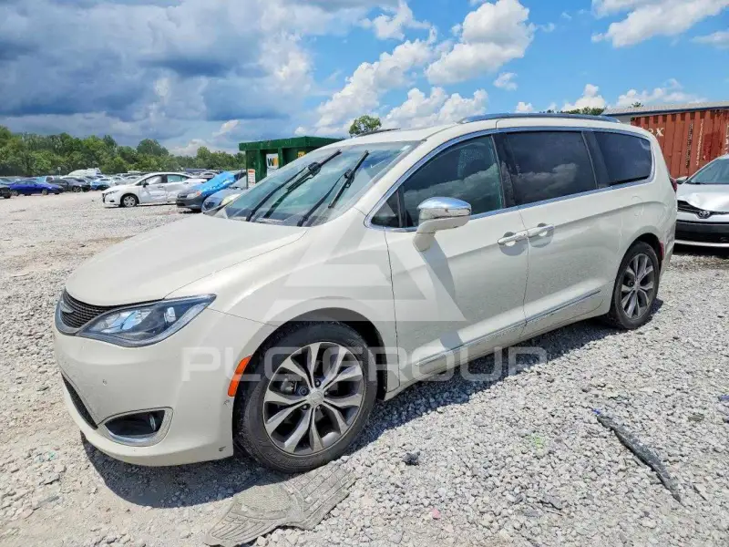 2017 Chrysler PACIFICA фото