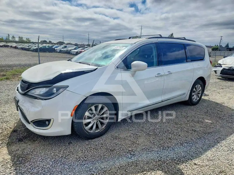 2017 Chrysler PACIFICA фото