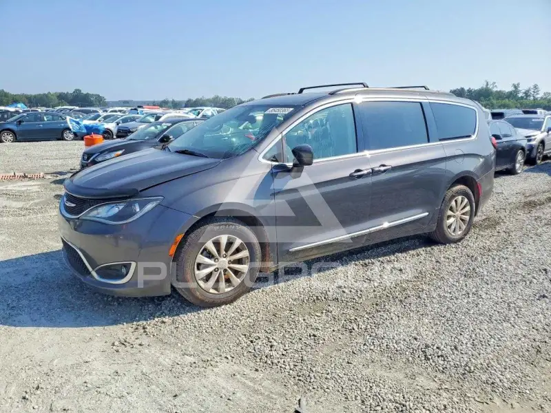 2017 Chrysler PACIFICA фото