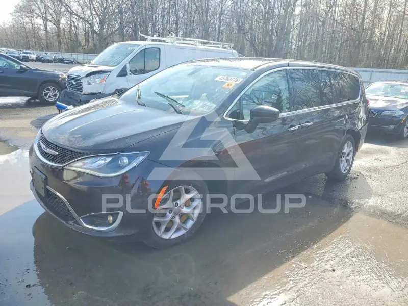 2017 Chrysler PACIFICA фото