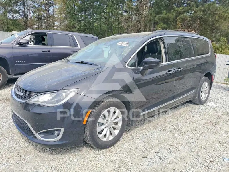 2017 Chrysler PACIFICA фото
