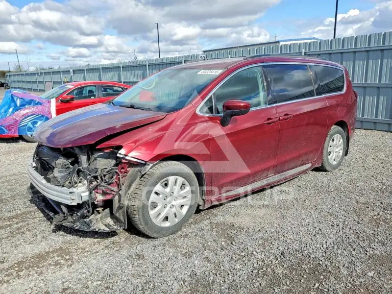 2017 Chrysler PACIFICA photo