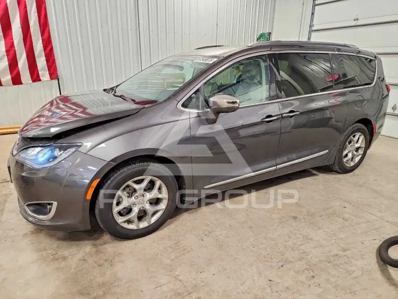 2017 Chrysler PACIFICA фото