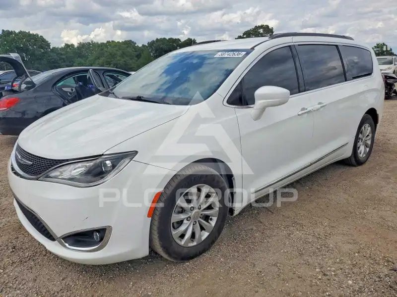 2017 Chrysler PACIFICA фото