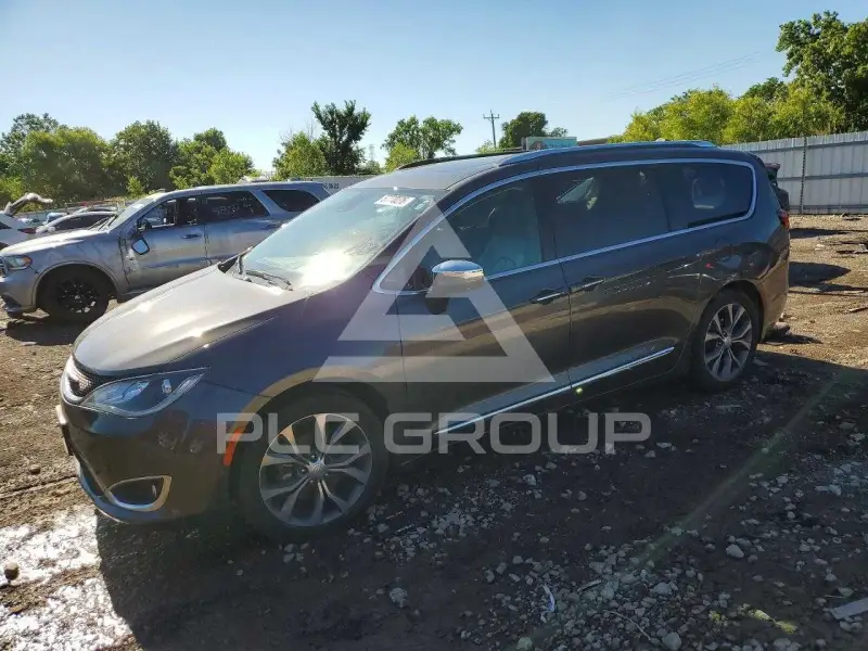 2017 Chrysler PACIFICA фото
