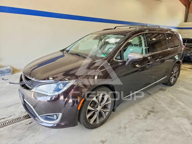 2017 Chrysler PACIFICA фото