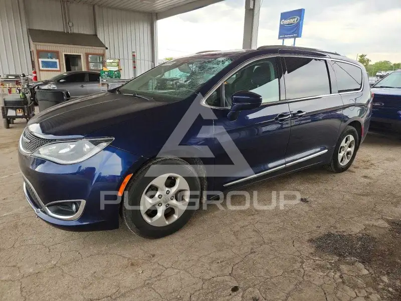2017 Chrysler PACIFICA фото
