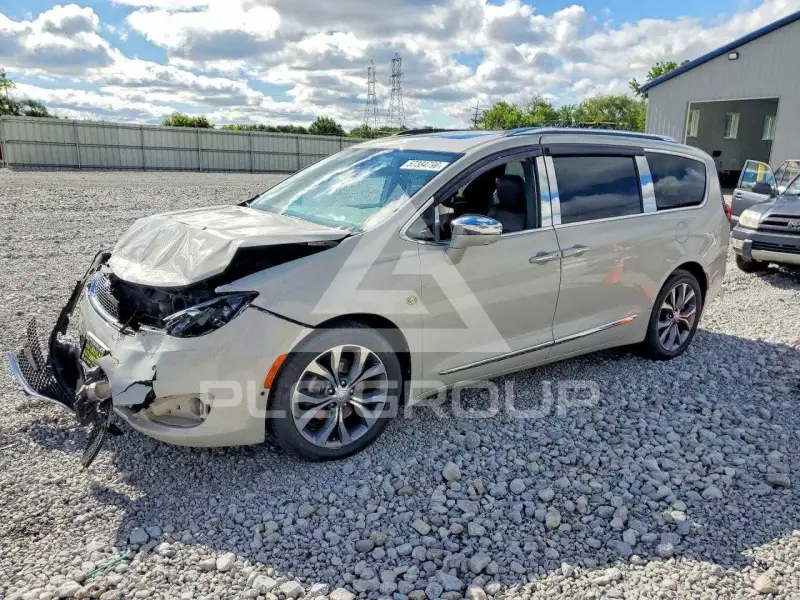 2017 Chrysler PACIFICA фото