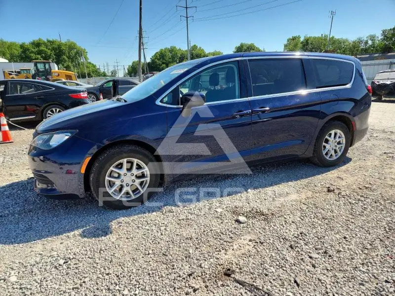 2017 Chrysler PACIFICA photo