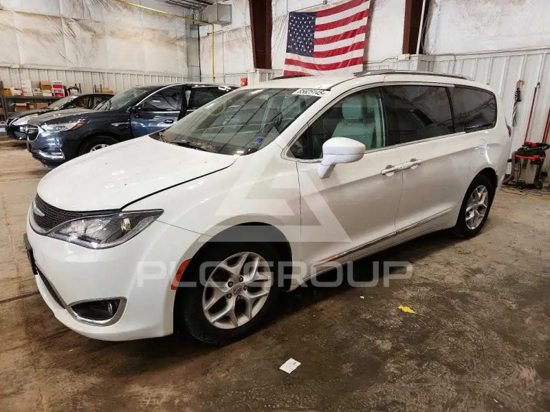 2017 Chrysler PACIFICA фото