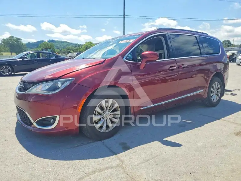 2017 Chrysler PACIFICA фото