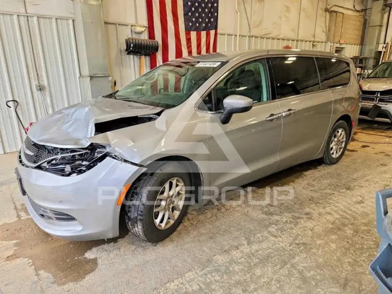 2017 Chrysler PACIFICA фото