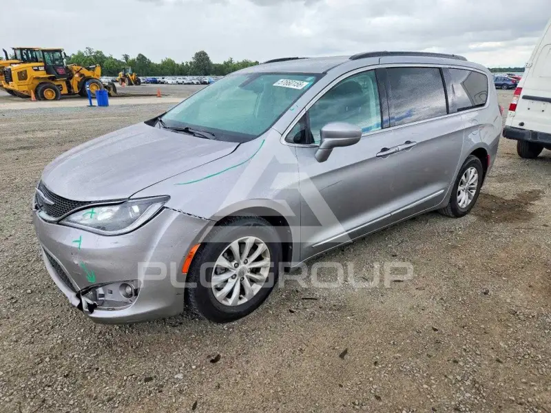 2017 Chrysler PACIFICA фото