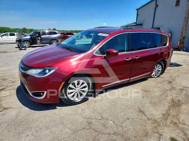 2017 Chrysler PACIFICA фото