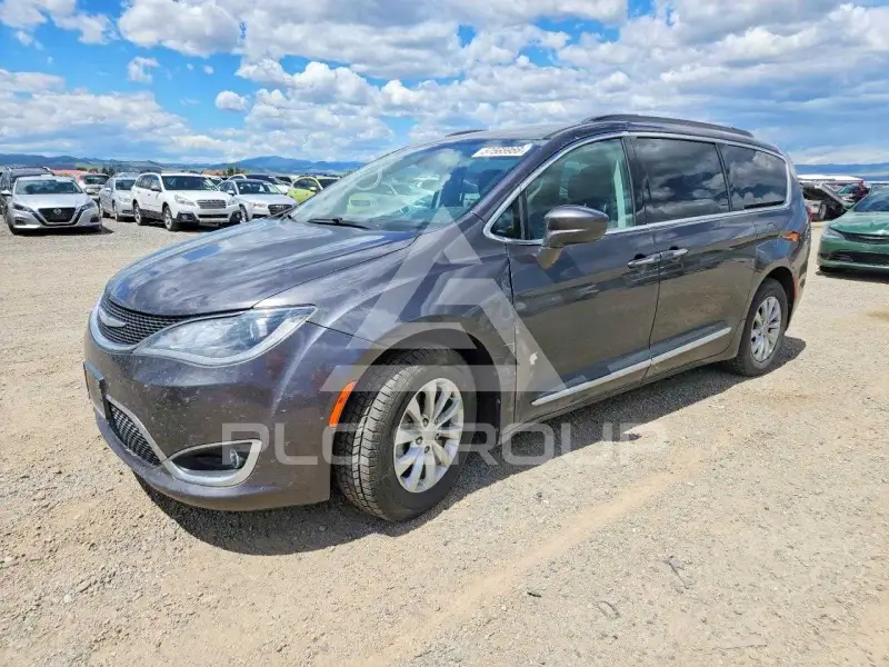 2017 Chrysler PACIFICA фото