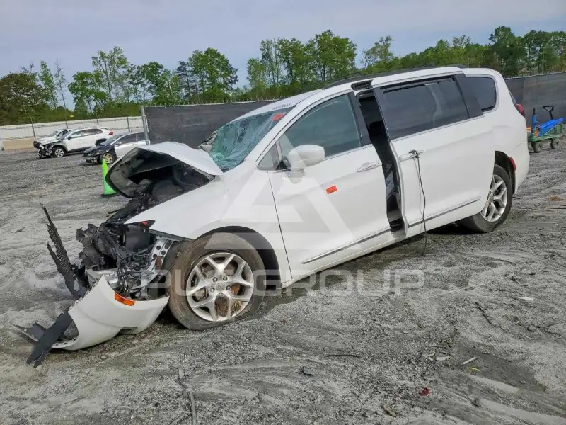 2017 Chrysler PACIFICA фото