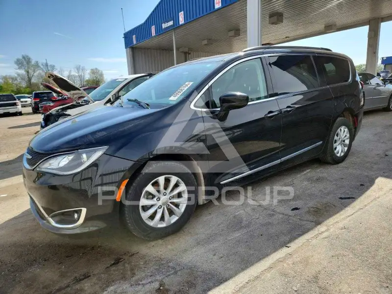 2017 Chrysler PACIFICA фото
