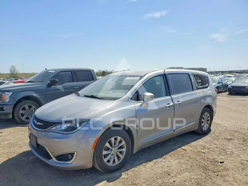 2017 Chrysler PACIFICA фото