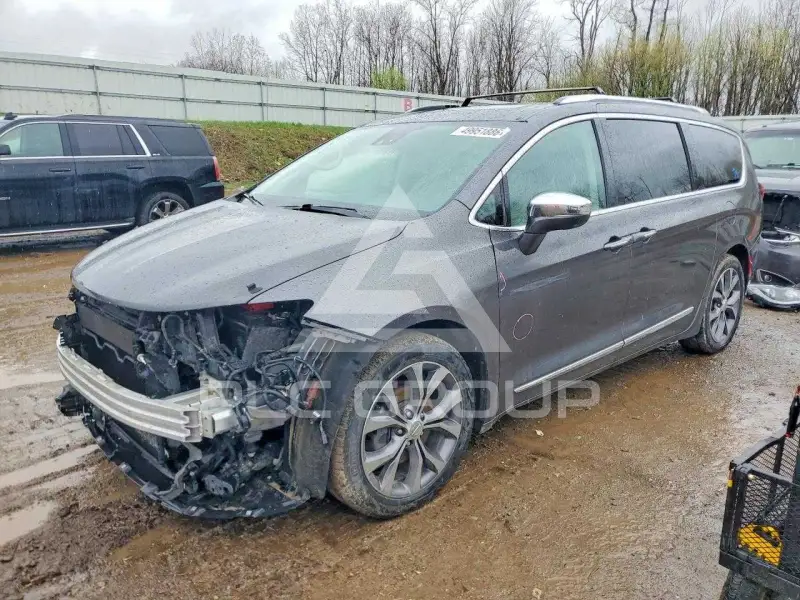 2017 Chrysler PACIFICA фото