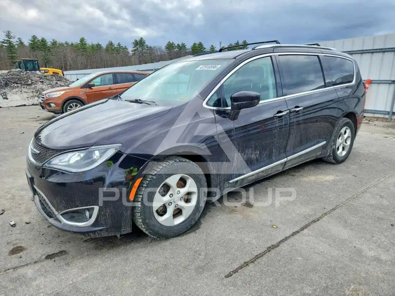 2017 Chrysler PACIFICA фото