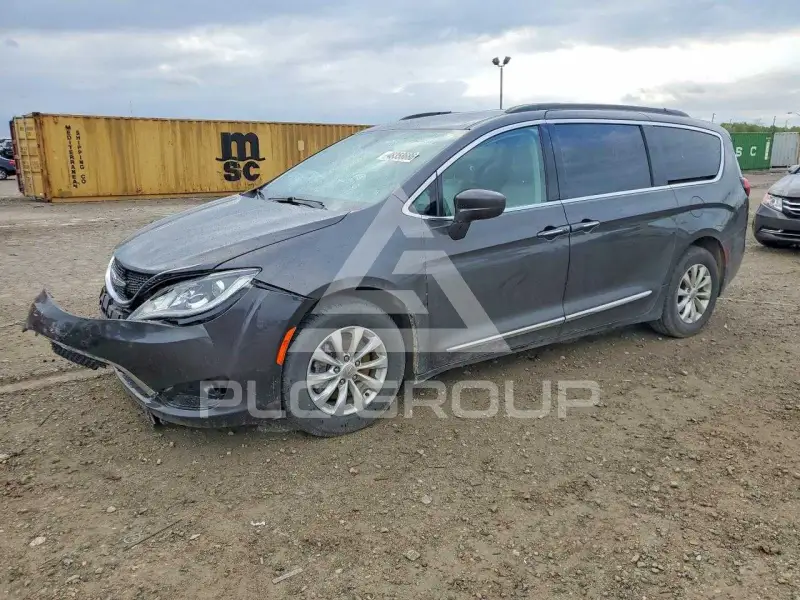 2017 Chrysler PACIFICA фото