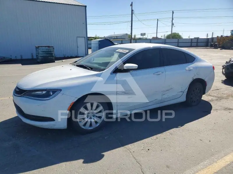 2017 Chrysler 200 фото
