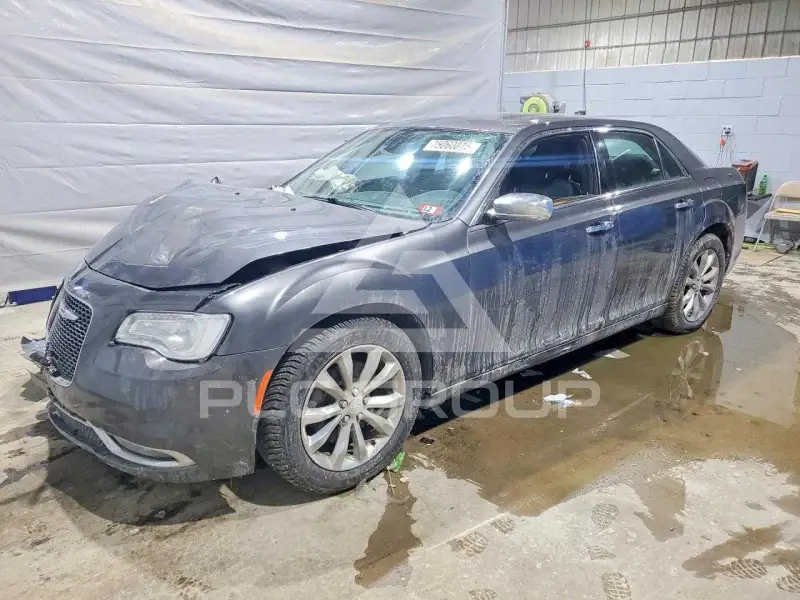 2017 Chrysler 300 фото