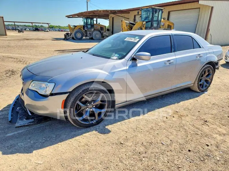 2017 Chrysler 300 фото