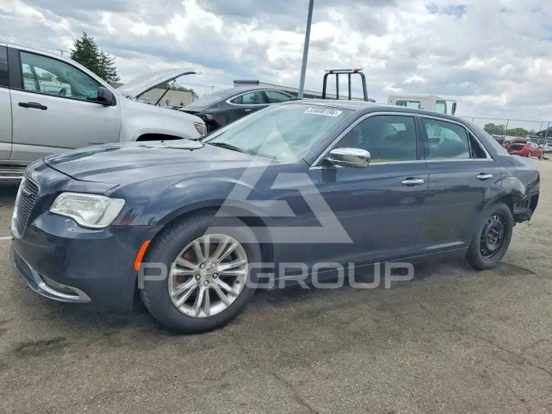 2017 Chrysler 300 фото