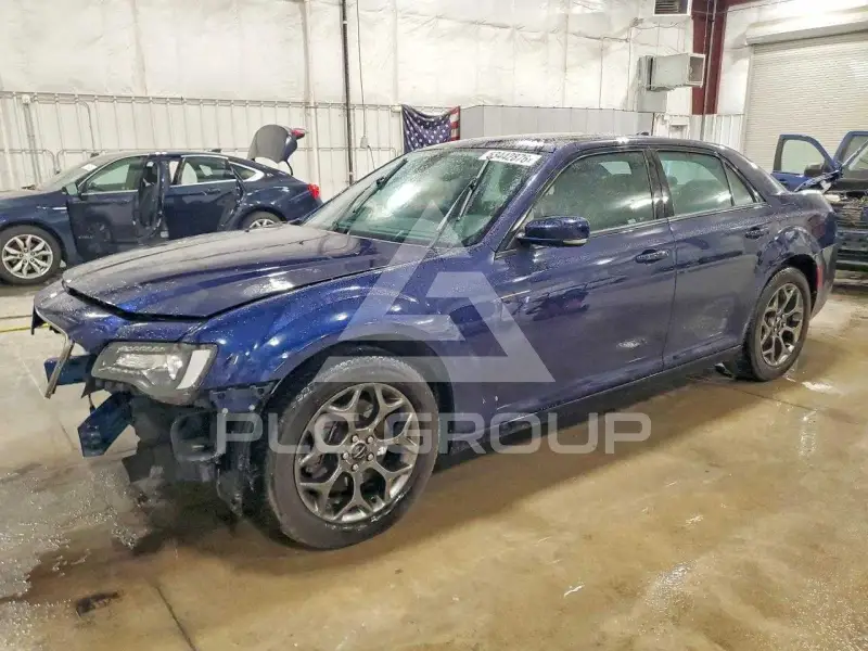 2017 Chrysler 300 фото