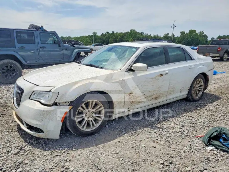 2017 Chrysler 300 фото