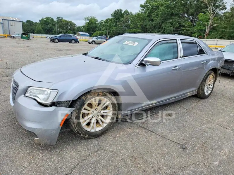 2017 Chrysler 300 фото
