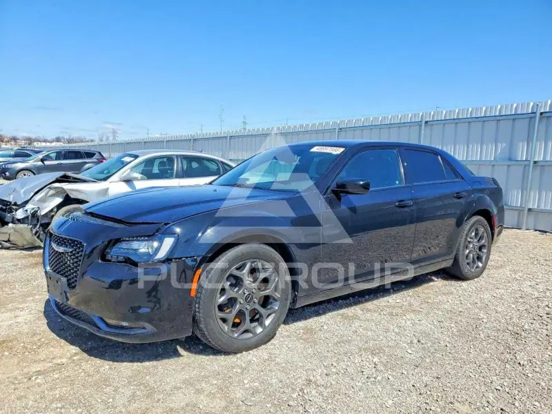 2017 Chrysler 300 фото