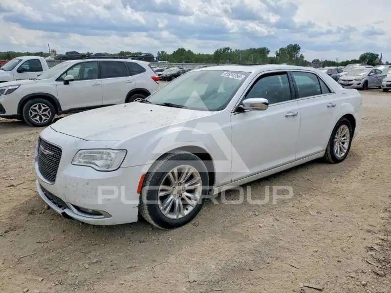 2017 Chrysler 300 фото
